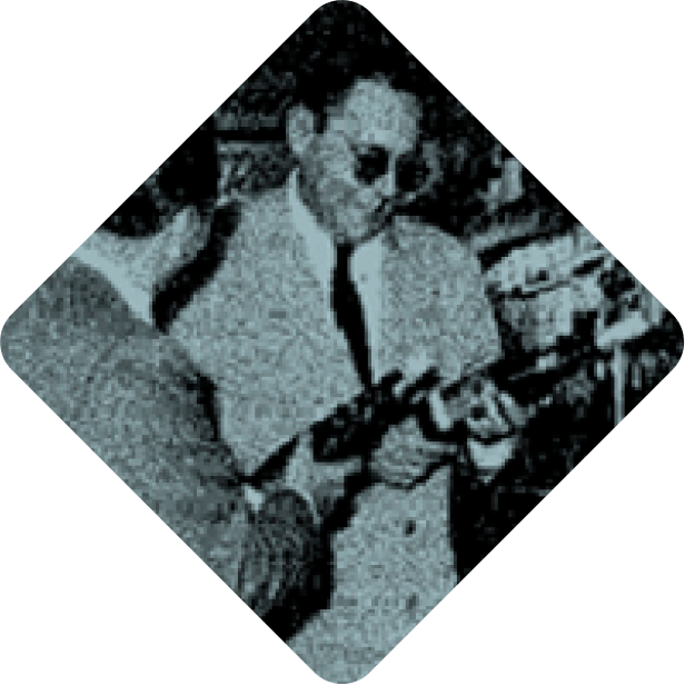 1930 - Se funda la empresa